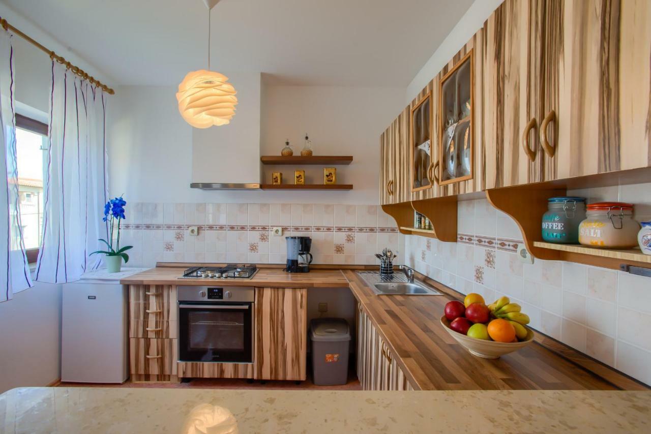 House Silvija Pula Apartment Exterior photo